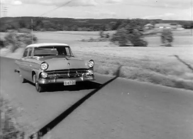 1955 Ford Customline Fordor Sedan [73B]