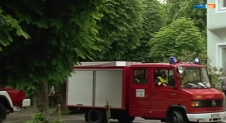 1986 Mercedes-Benz Double Cab [T2]