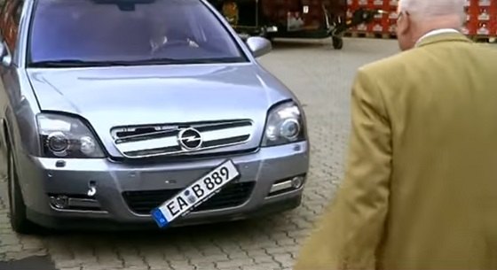 2003 Opel Signum