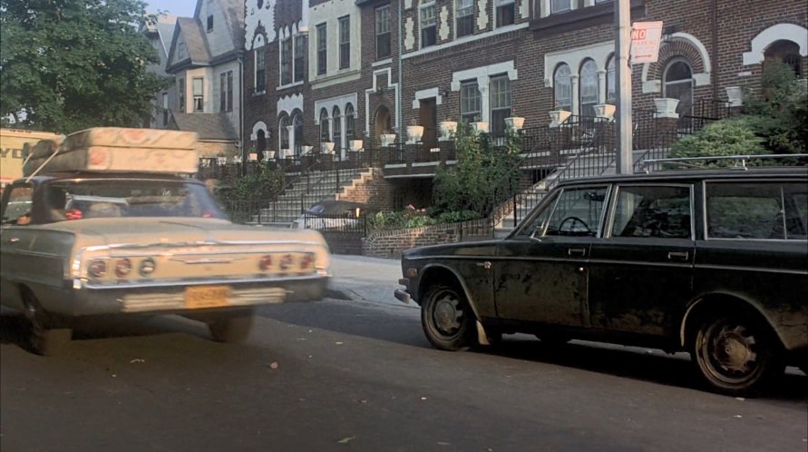1972 Volvo 145