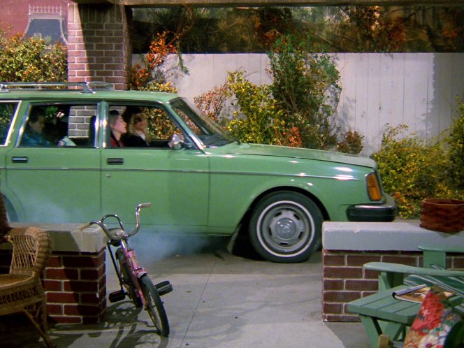 1976 Volvo 245
