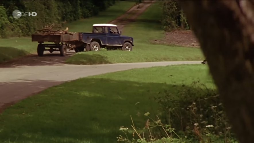 1997 Land-Rover Defender 110 Pickup HCPU (High Capacity Pick-Up)