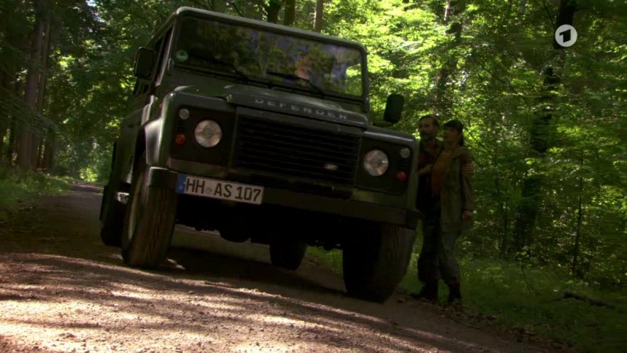2014 Land-Rover Defender 110 Station Wagon