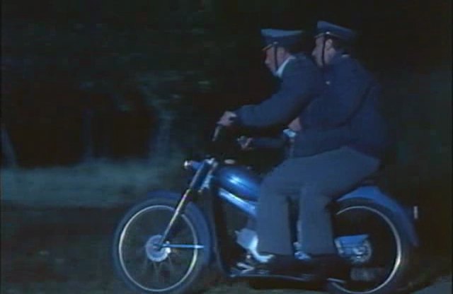 Tomos APN 4