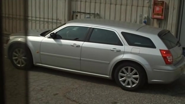 2005 Dodge Magnum [LX]