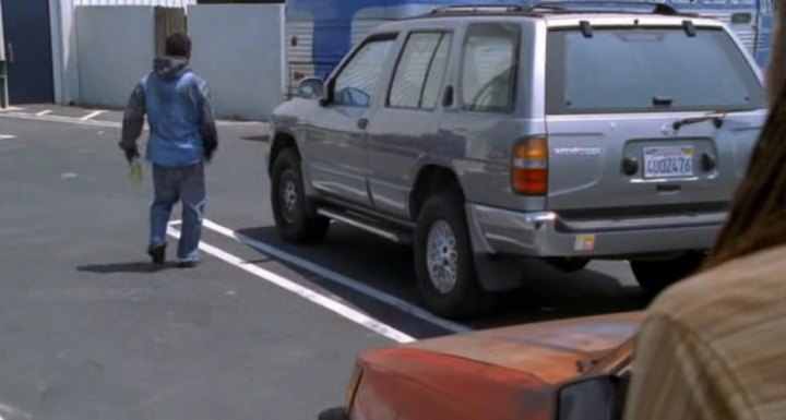 1998 Nissan Pathfinder LE [R50]