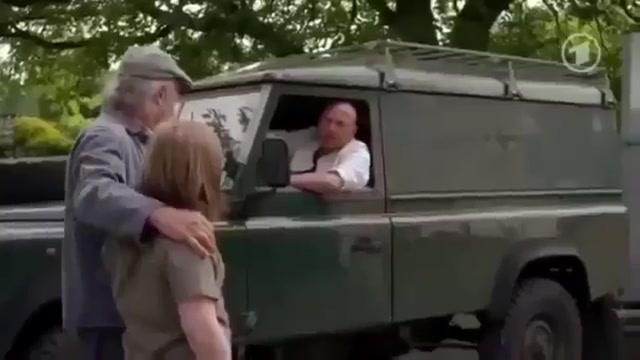 Land-Rover Defender 110