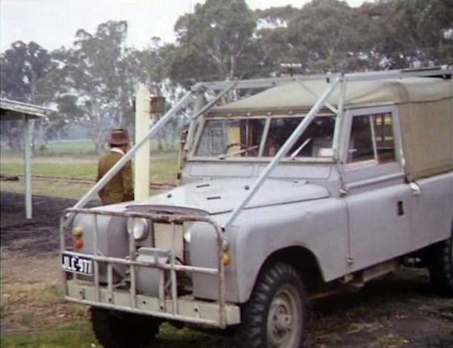 1966 Land-Rover 109'' Series IIa