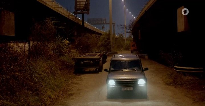 2003 Land-Rover Discovery Series II [L318]