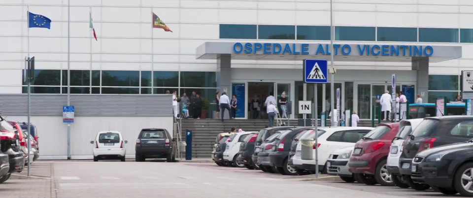 Land-Rover Freelander 2 [L359]