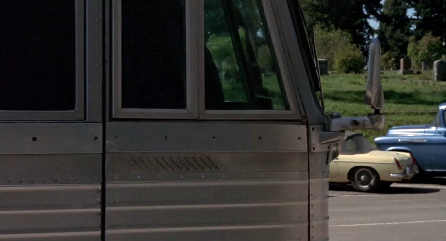 1962 MG B Roadster [ADO23]