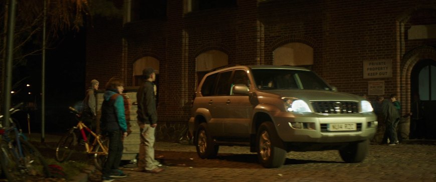 2003 Toyota Land Cruiser [J120]