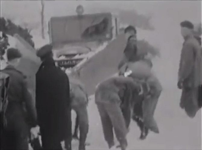 Mack NM 6x6 - Snow Plough