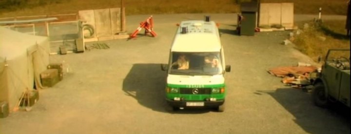 Mercedes-Benz [T1]