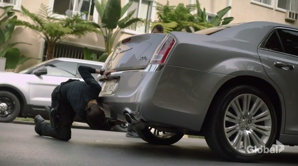 2011 Chrysler 300 C [LX]