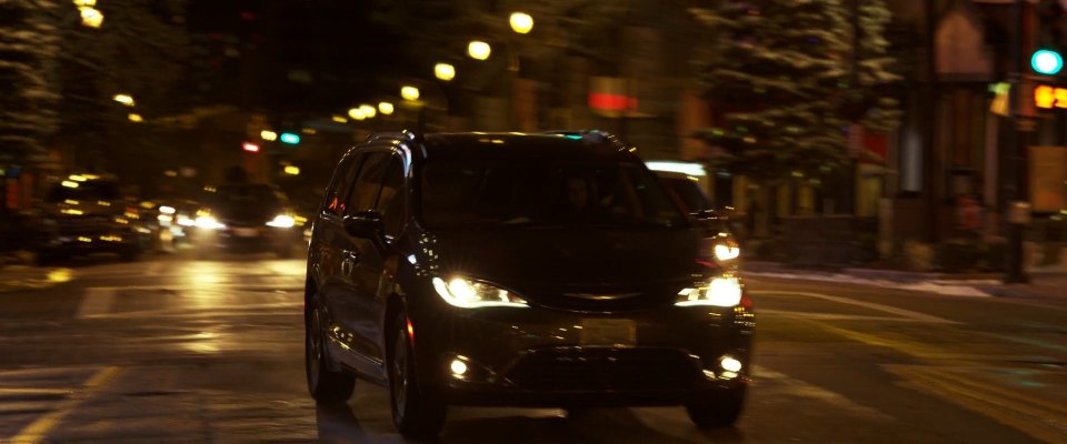 2017 Chrysler Pacifica [RU]