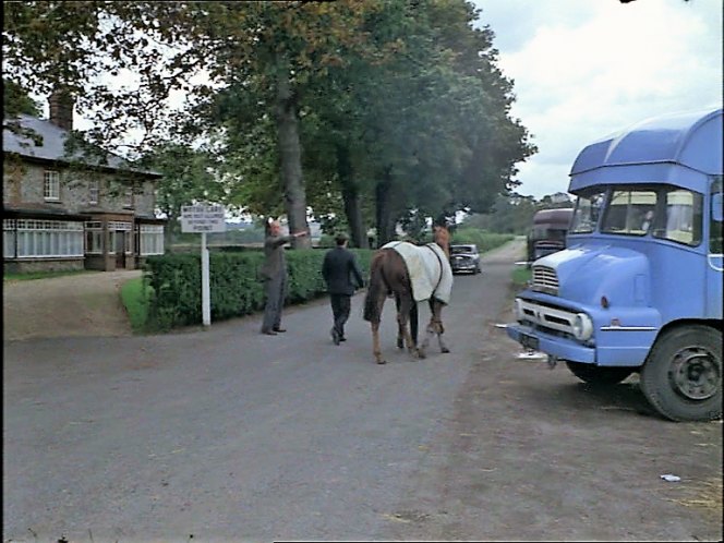 Thames Trader Lambourn Horsebox MkI