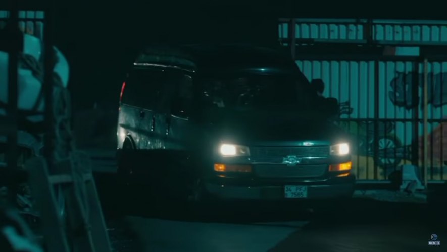 2003 Chevrolet Express [GMT610]