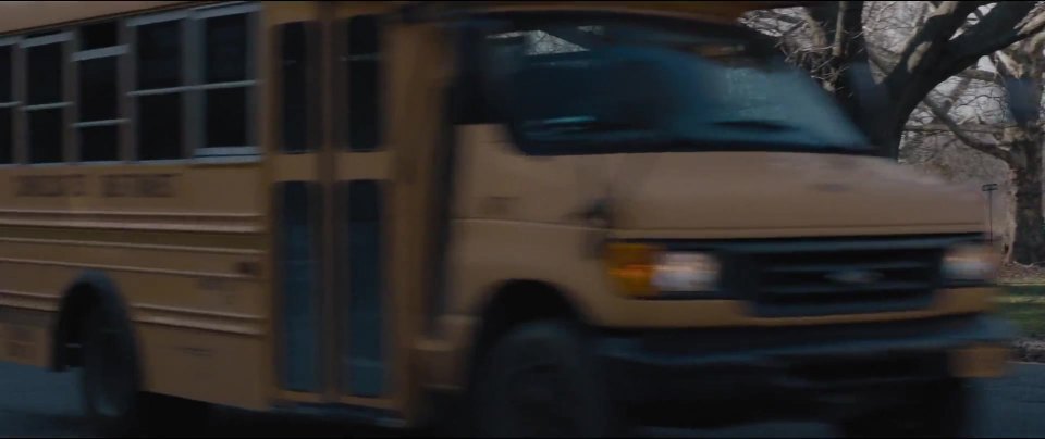 2003 Ford E-Series Mid Bus