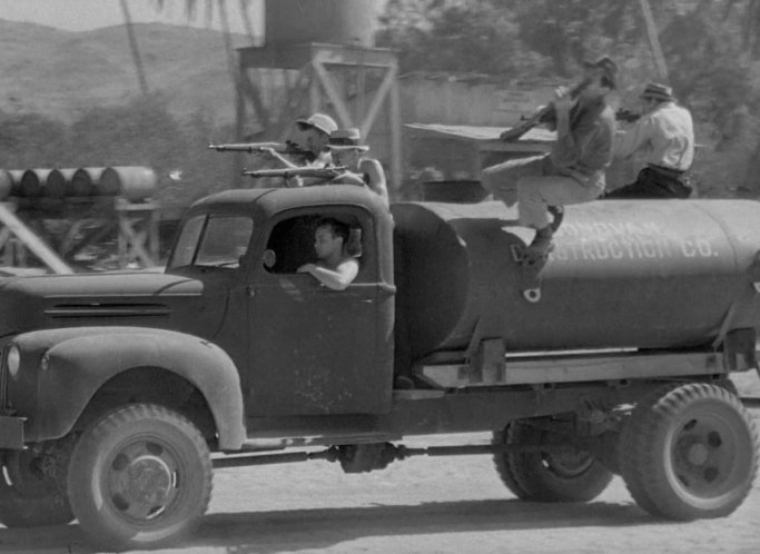 1942 Ford unknown