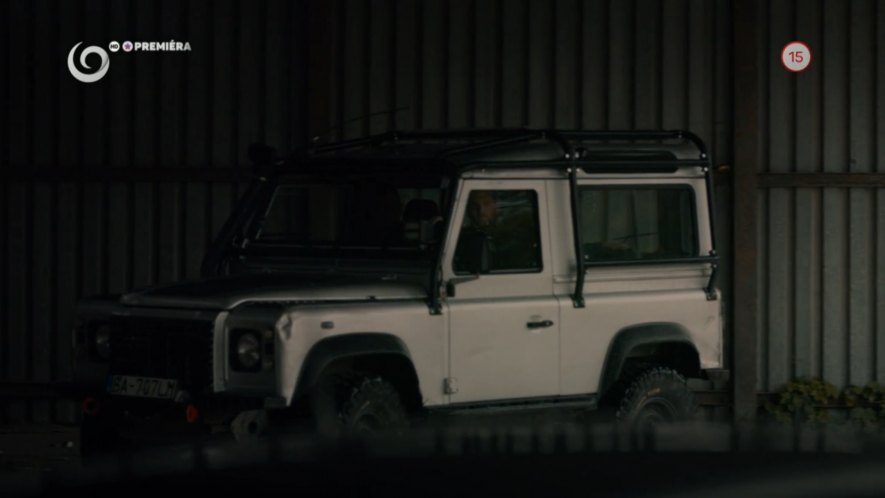 2005 Land-Rover Defender 90