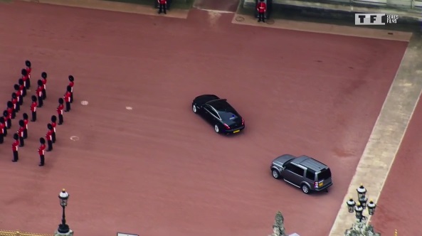 2014 Land-Rover Discovery Series IV [L319]