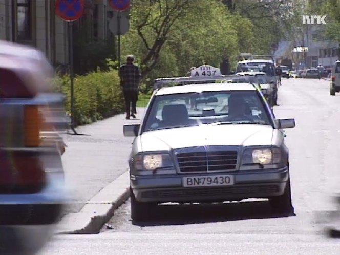 1995 Mercedes-Benz E 250 Diesel Taxi [W124]