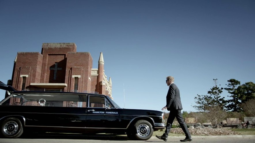1968 Mercedes-Benz 280 SE Hearse W.D. Hadley [W108]