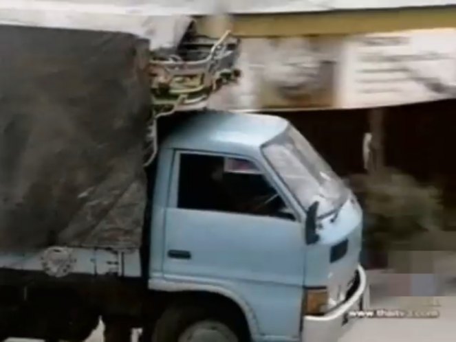1980 Isuzu Elf