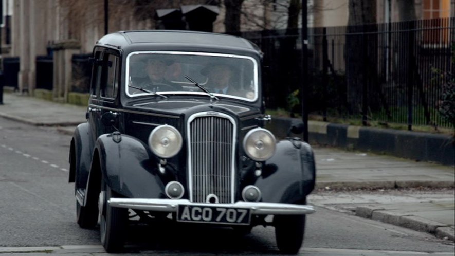1937 Humber 12