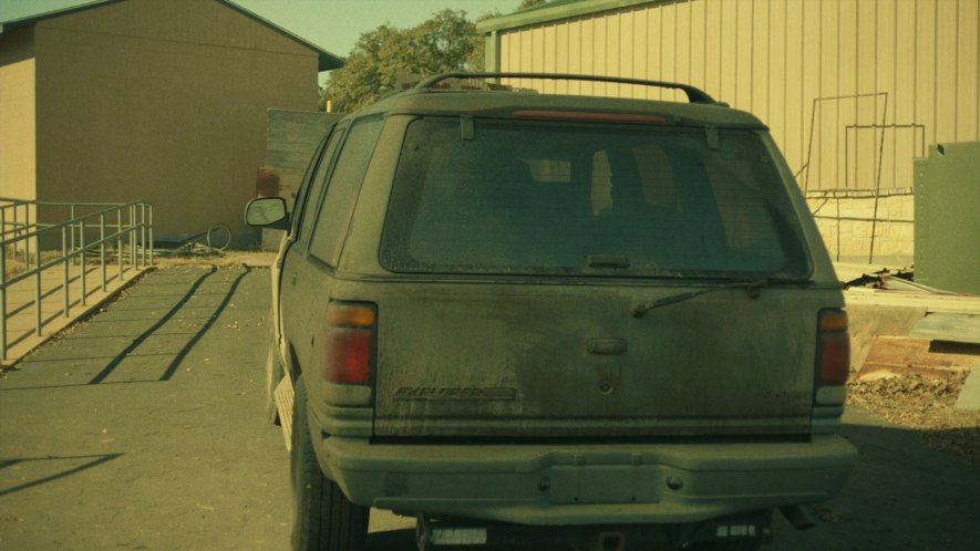 1995 Ford Explorer Limited [UN105]