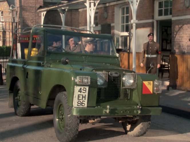 Land-Rover 88'' Series II Soft top