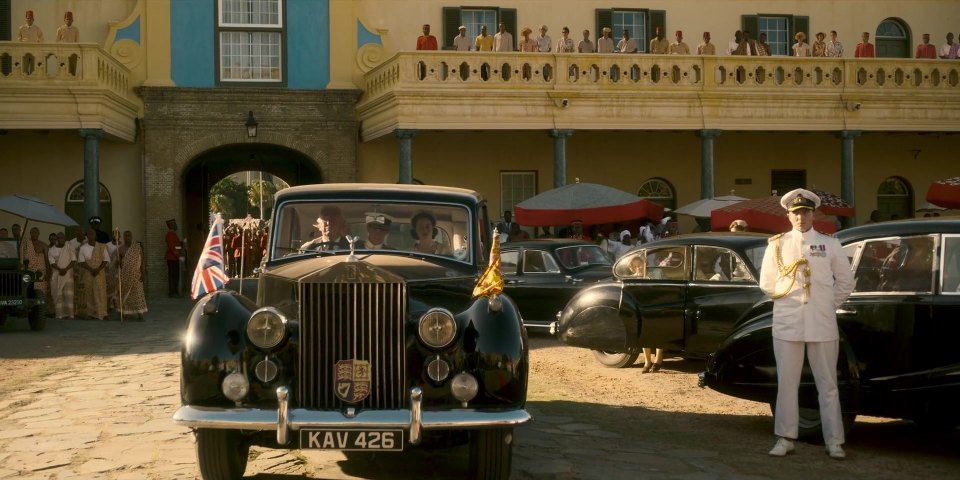 Rolls-Royce Silver Wraith Park Ward 7-passenger limousine