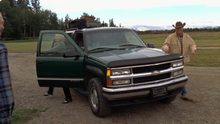1999 Chevrolet Suburban K-1500 LS [GMT410]