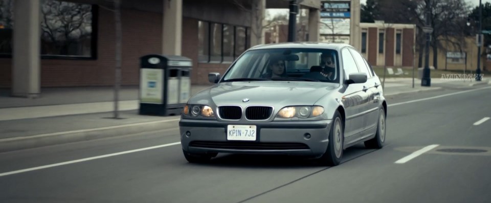 2002 BMW 320i [E46]