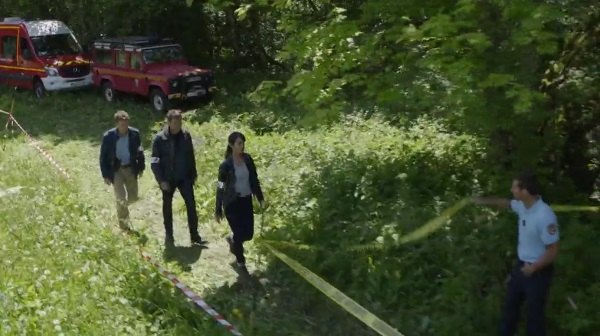 2012 Land-Rover Defender 110 Station Wagon