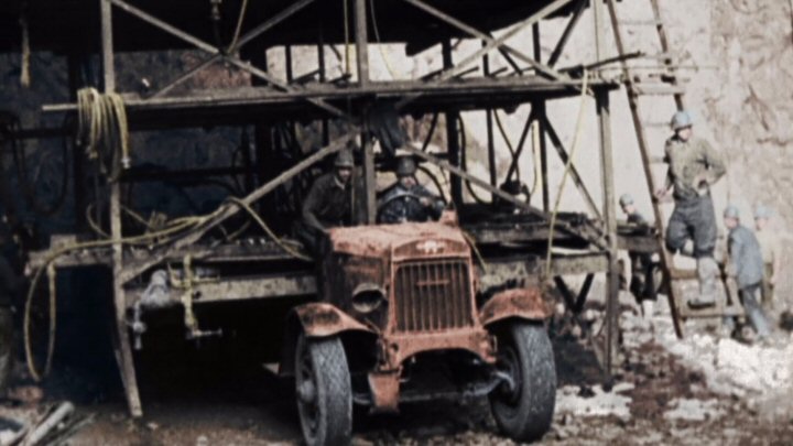 1929 International Harvester HS-104-C Mobile Drilling Rig