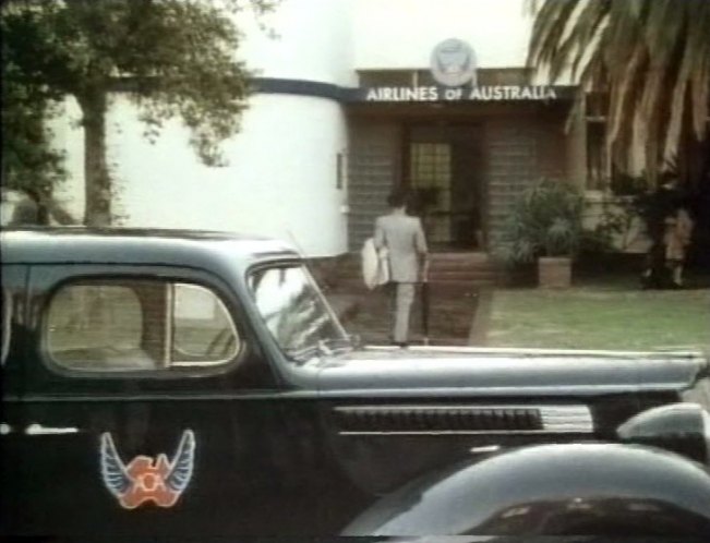 1938 Packard One-Ten