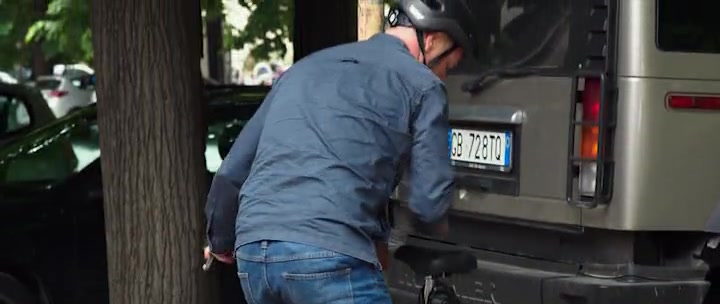 2003 Hummer H2 [GMT820]