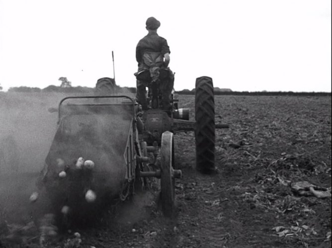 1939 John Deere Model H Rowcropper