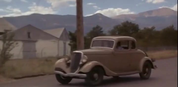 1933 Ford unknown