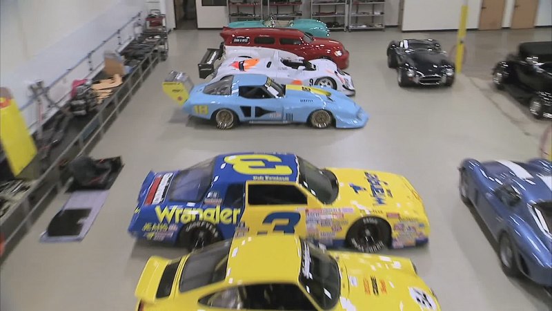 1987 Chevrolet Monte Carlo NASCAR Dale Earnhardt