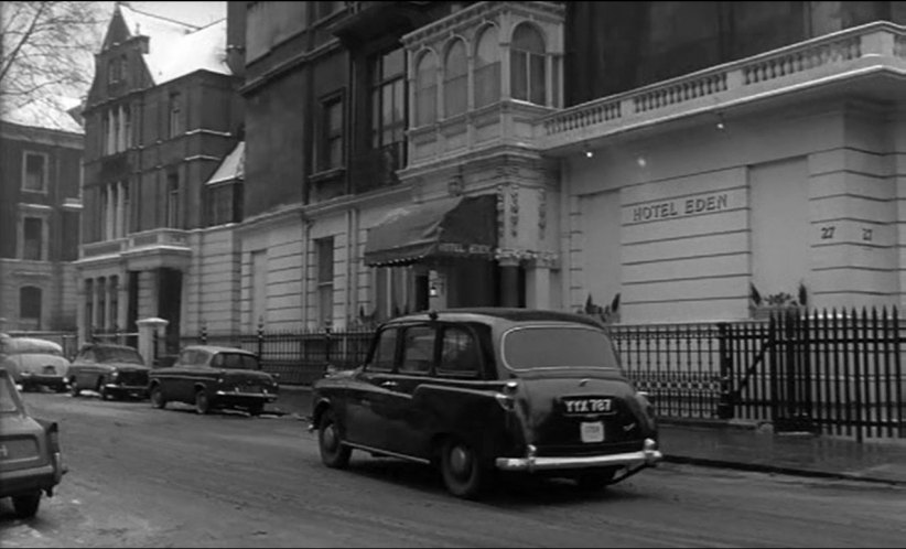 1961 Austin FX4