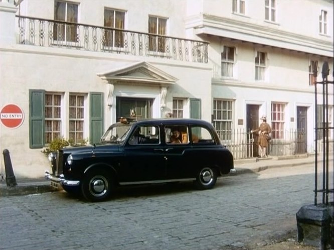 1971 Austin FX4
