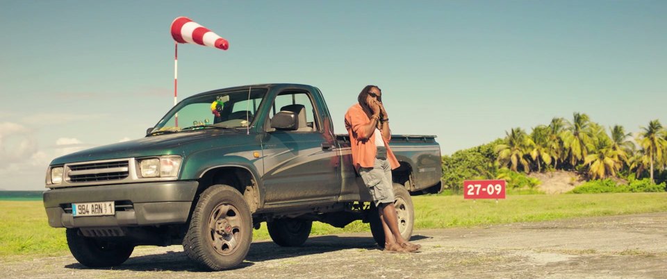 1997 Toyota Hilux [N160]