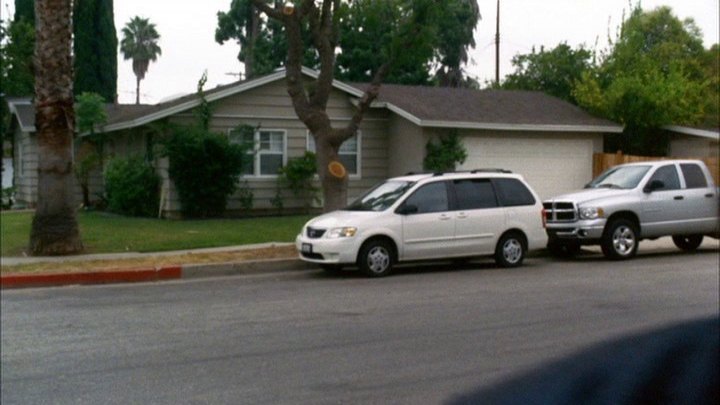 2000 Mazda MPV [LW]