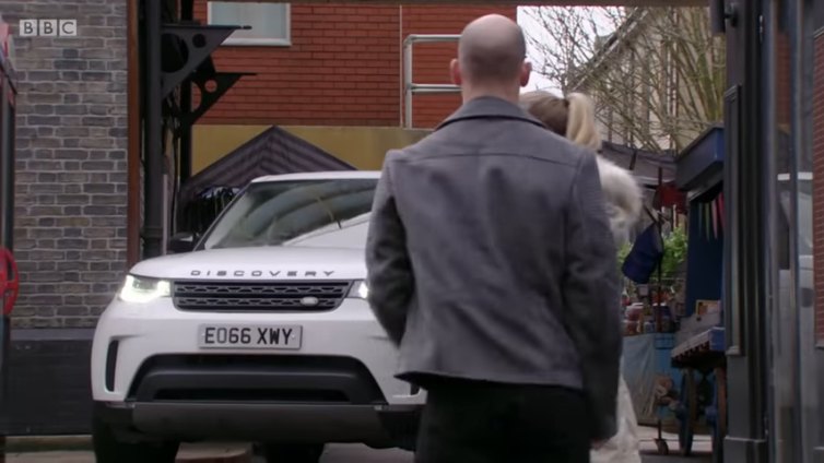 2017 Land-Rover Discovery Series V [L462]