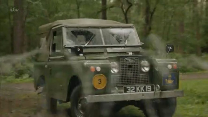Land-Rover 88'' Series II
