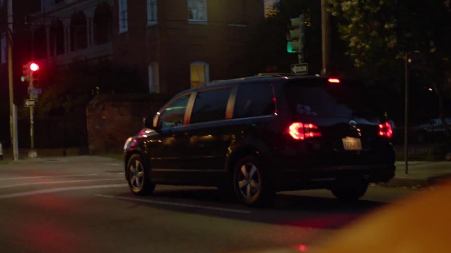 2009 Volkswagen Routan [RT]