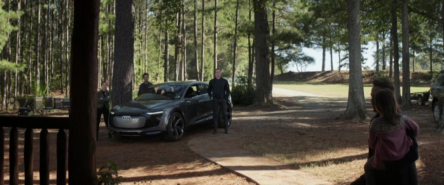 2017 Audi e-tron Sportback